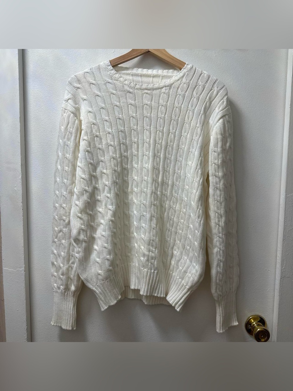 brandy melville cable knit white sweater